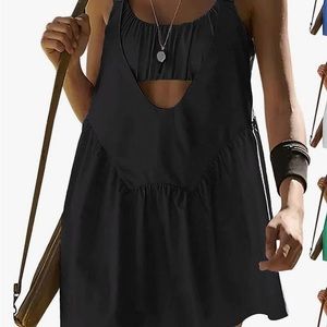 Black sporty tennis dress w built in bra